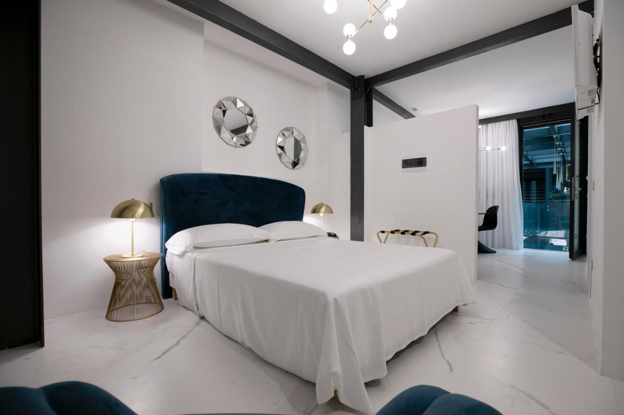 Azzoli Trapani - Apartments&Skypool - Adults Only المظهر الخارجي الصورة